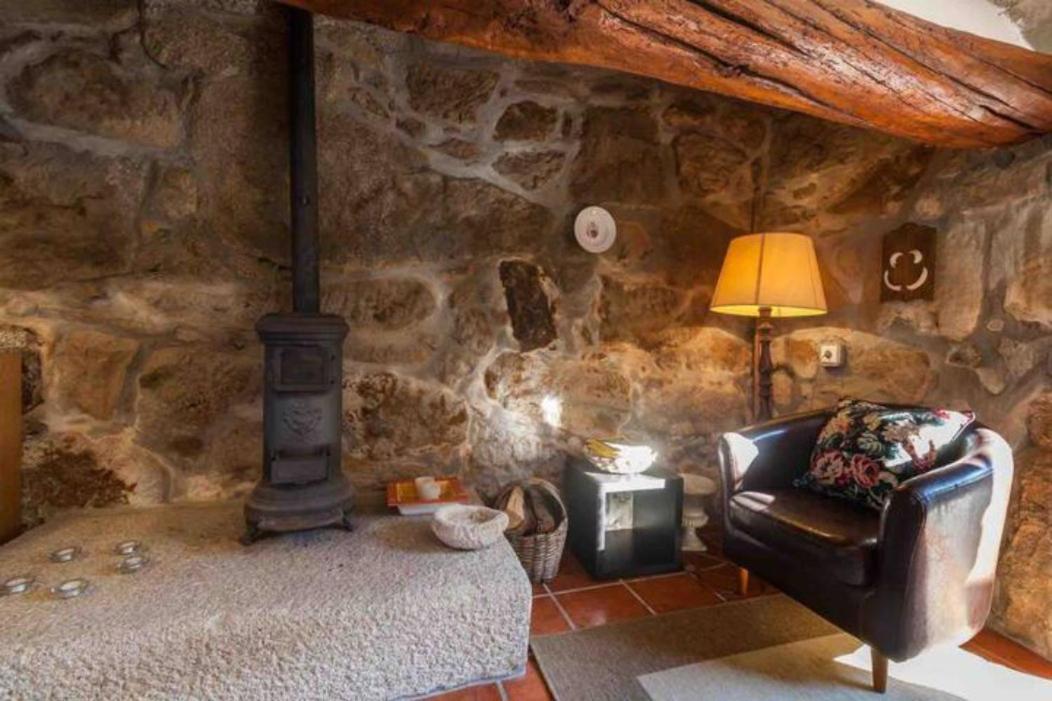 Refugio De Pedra Remoto Em Espadanedo Espadanedo  Dış mekan fotoğraf